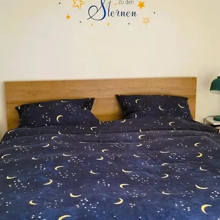 50 5 M Ankerplatz Apartment *